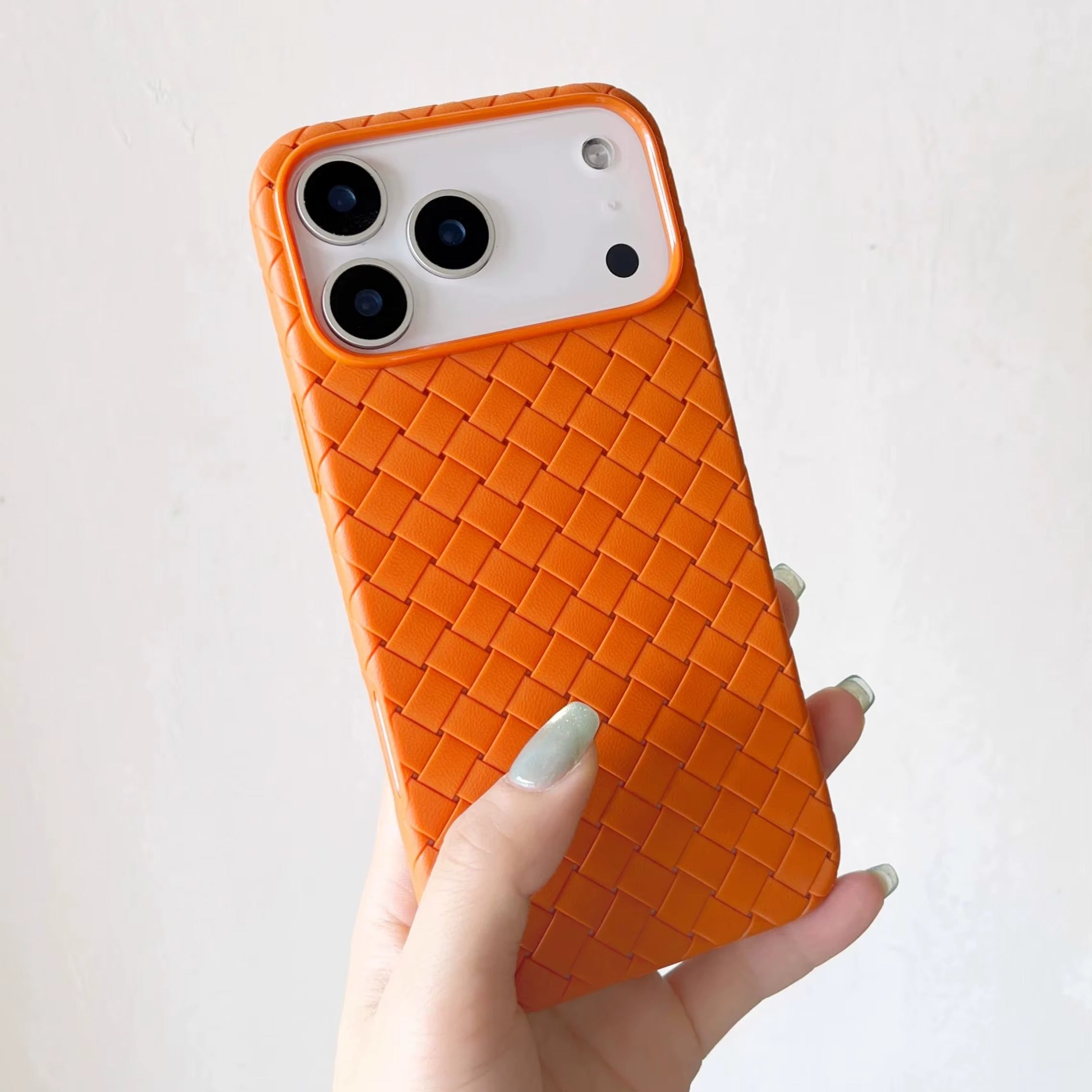 Mesh Pro Atmungsaktive Silikonhülle – iPhone