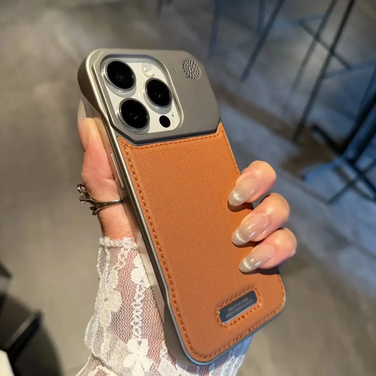 AureShield Premium Leder Hülle — Braun