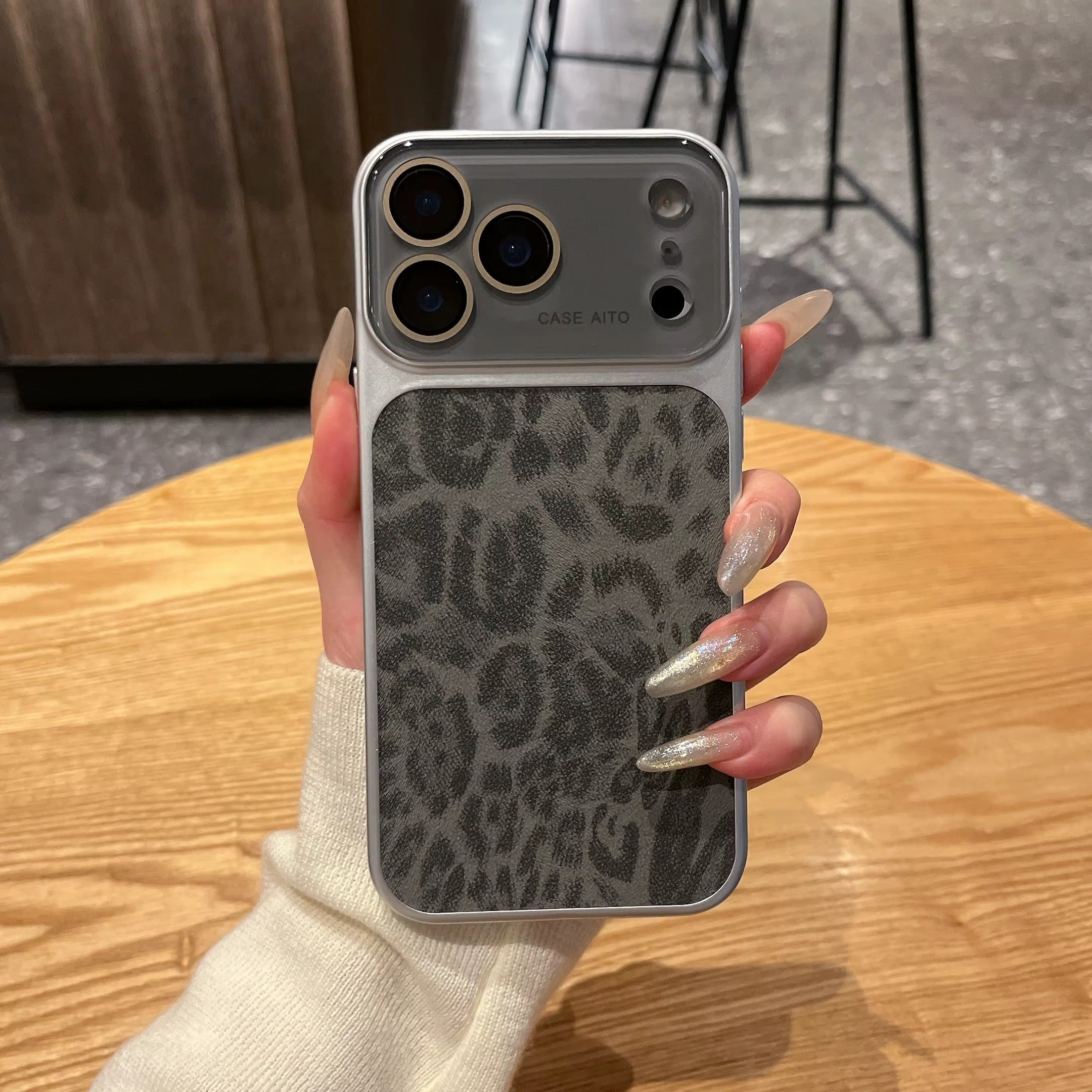 Leoparden Hülle mit Sichtfenster – iPhone